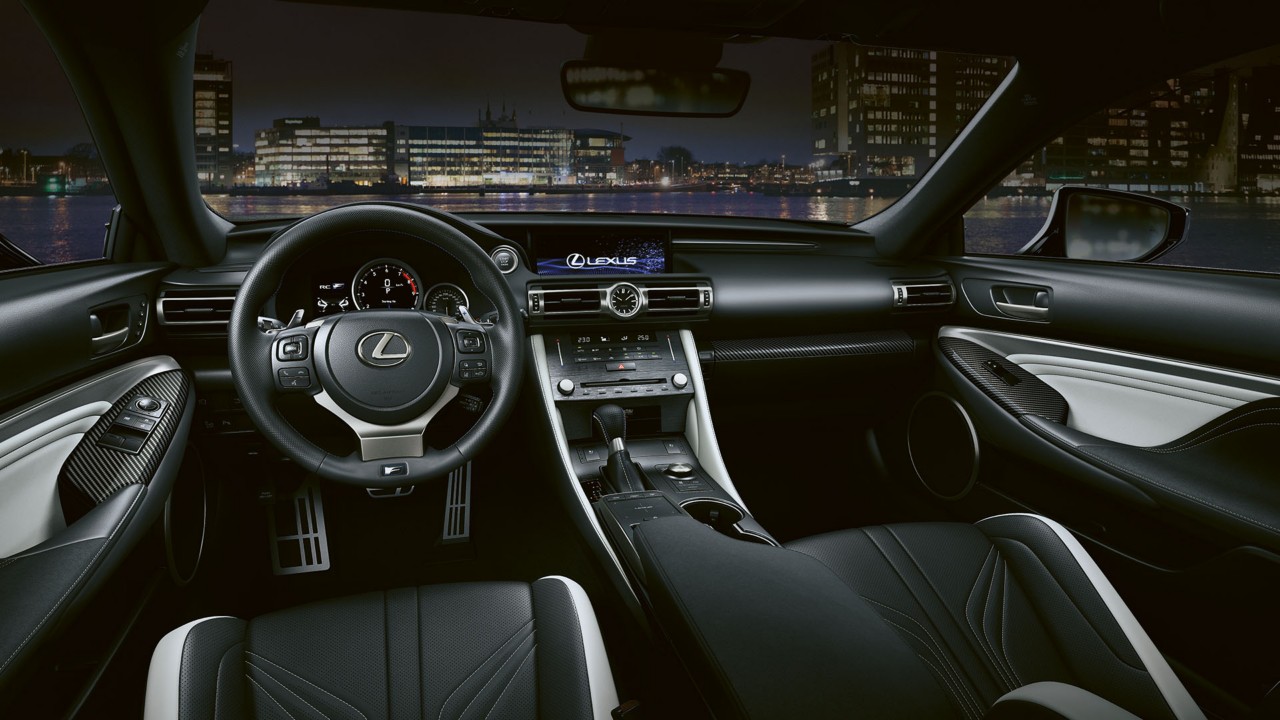 The cockpit of the RC F