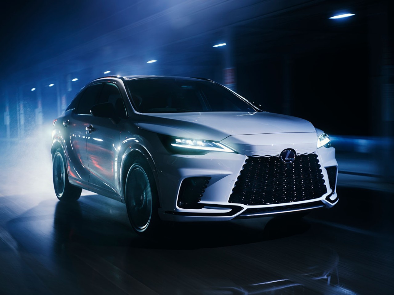 2022-lexus-rx-campaign-presales-ext-ksp-3-updating-an-icon-4-4x3-1440x1080