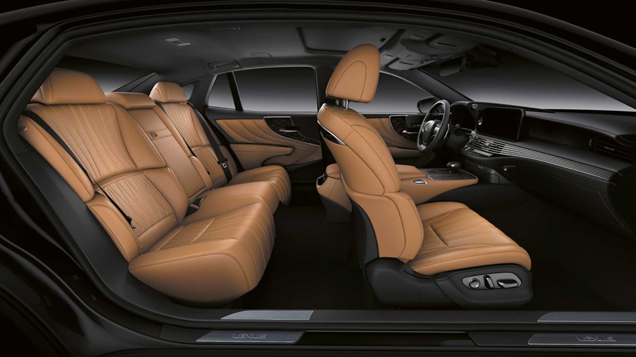 The Lexus LS leather interior
